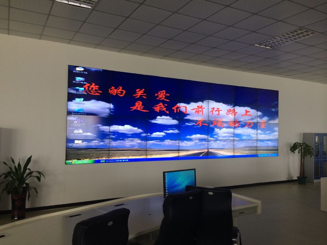 江西九江某材料公司液晶拼接屏